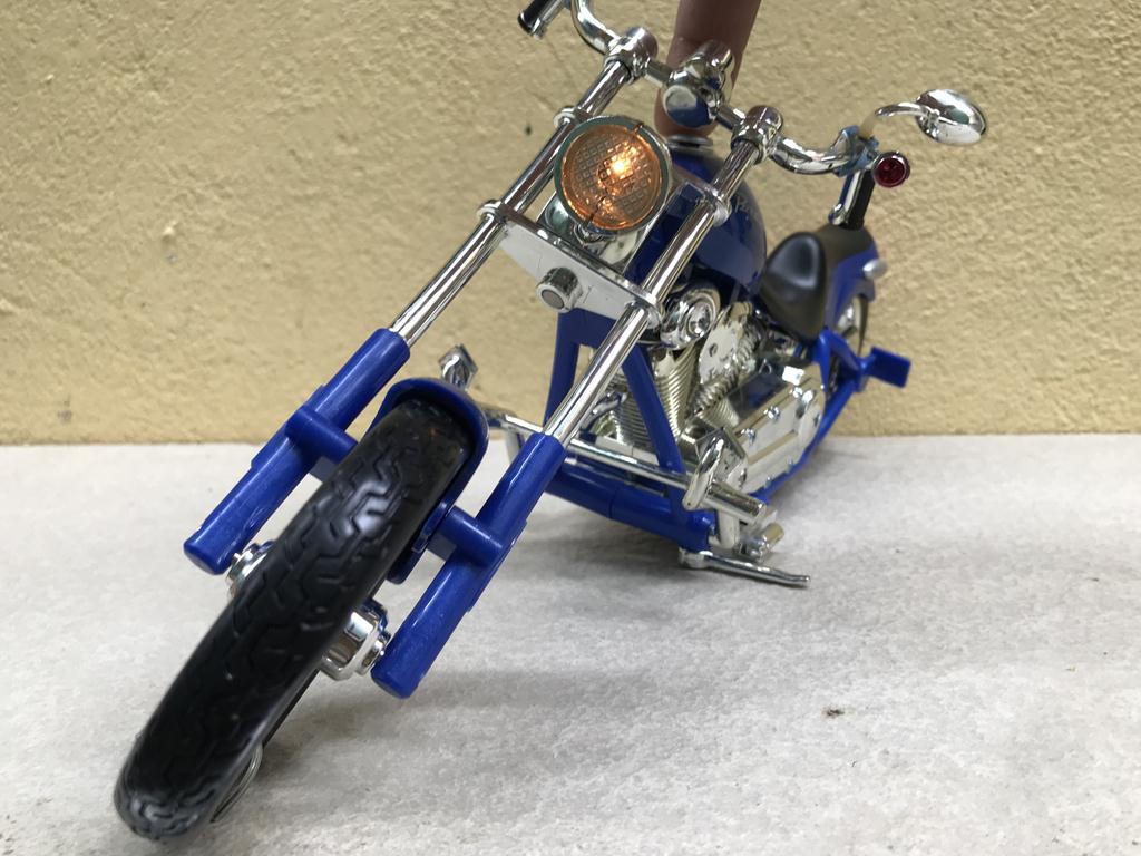 Mô hình xe mô tô Harley Davision cổ- 1:6