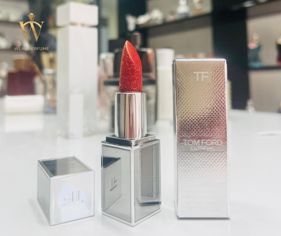 SON NHŨ TOMFORD EXTRÊME LIP SPARK ROUGE À LÈVRES ÉTINCELANT 05 CLASH - CAM  ĐẤT 