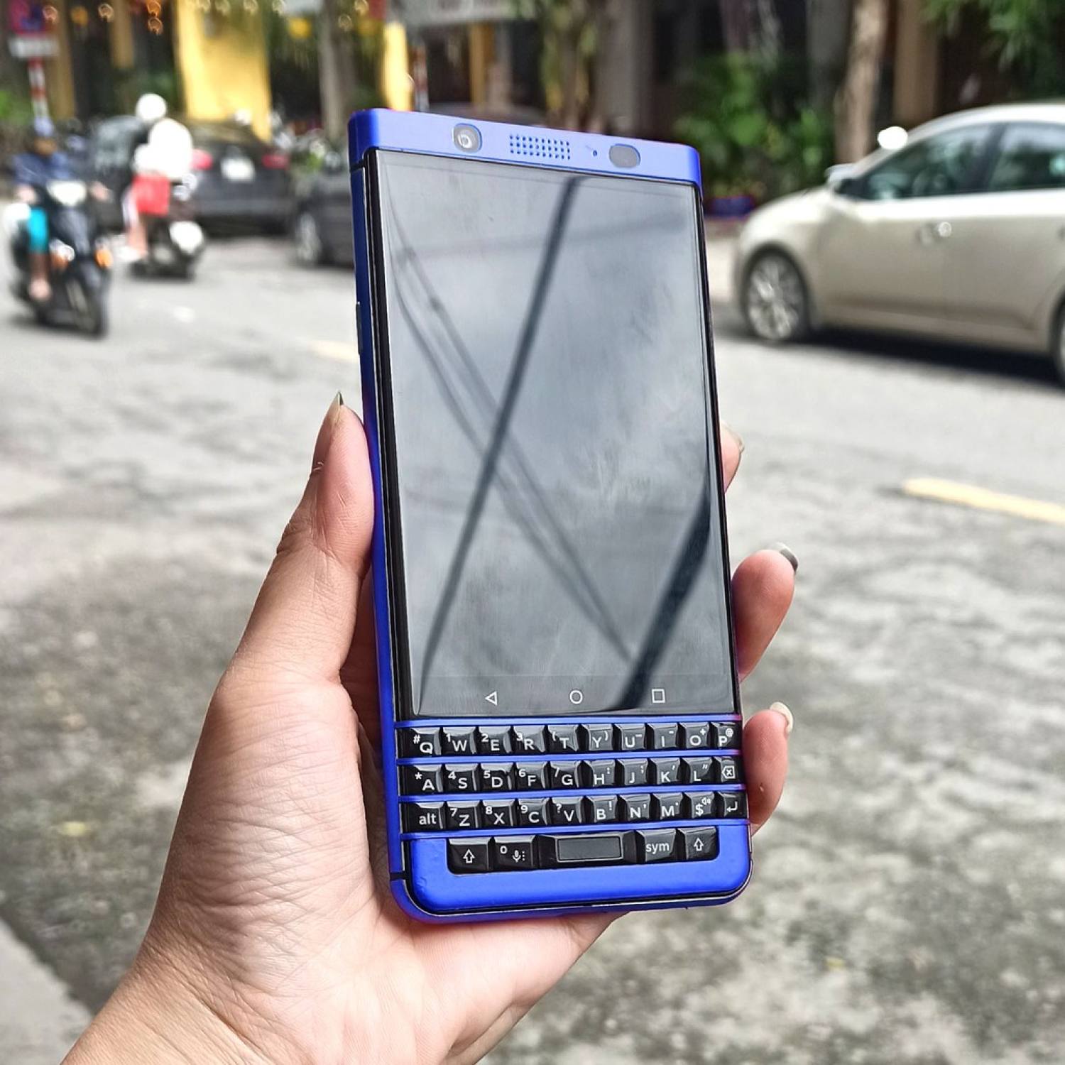 skin dán full lưng và viền blackberry keyone