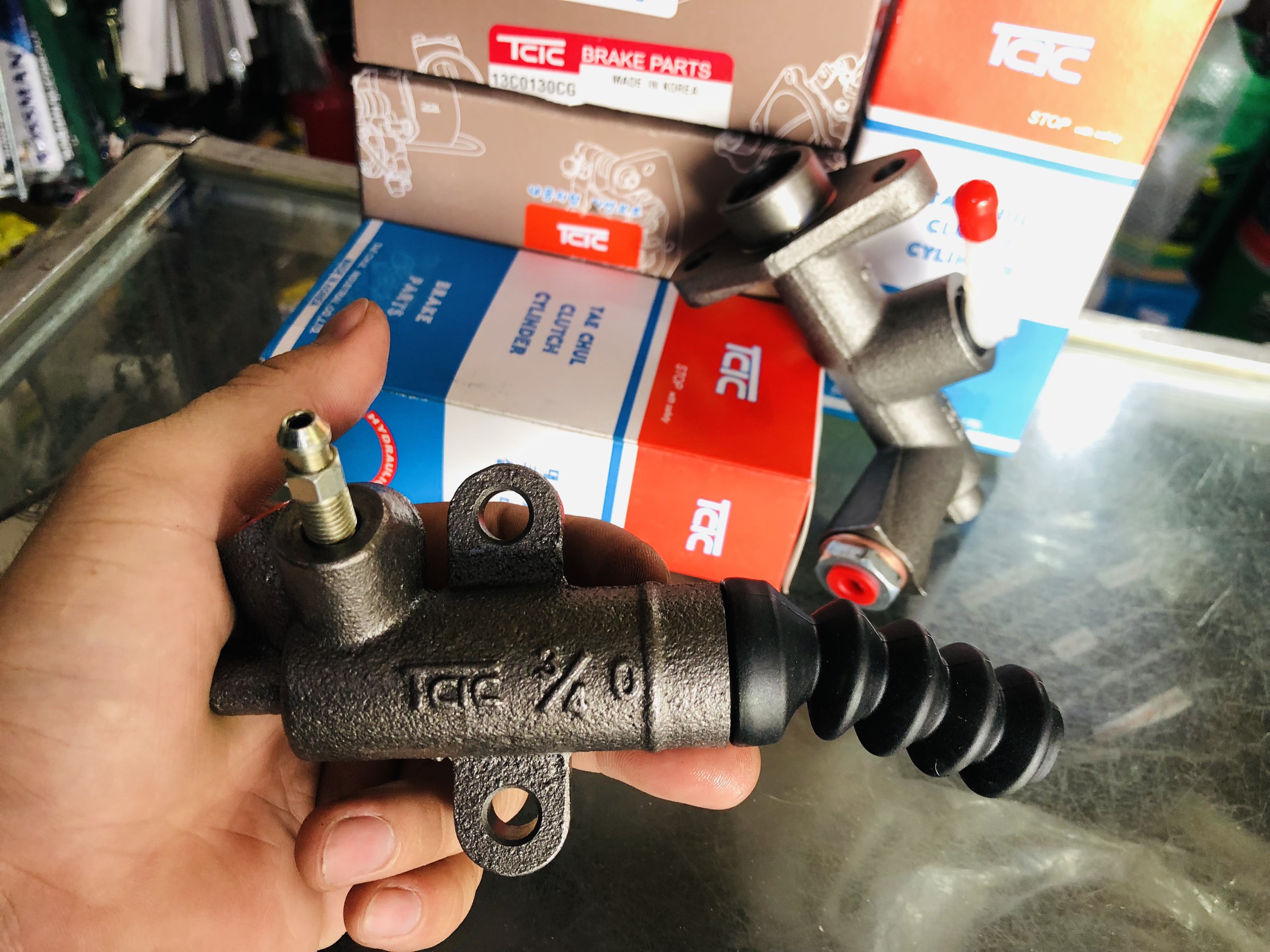 Heo côn trên dưới kia k165, k190, fronter k2700,k3000