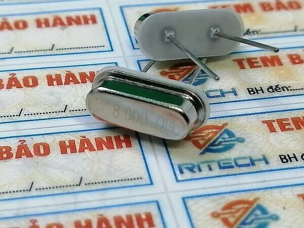 Thạch anh sắt 2 chân 8Mhz