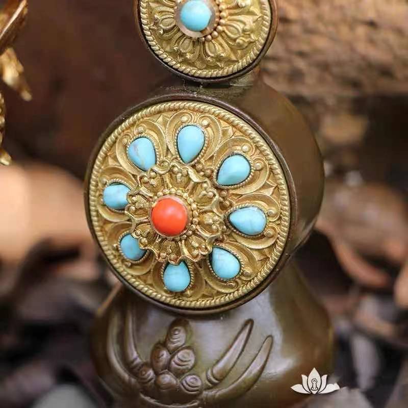 HOA SƯ TỬ cao 9cm