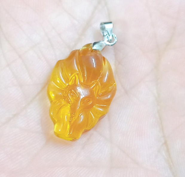 Mặt dây chuyền hồ ly chúa đủ màu + tặng móc treo và dây đeo đỏ