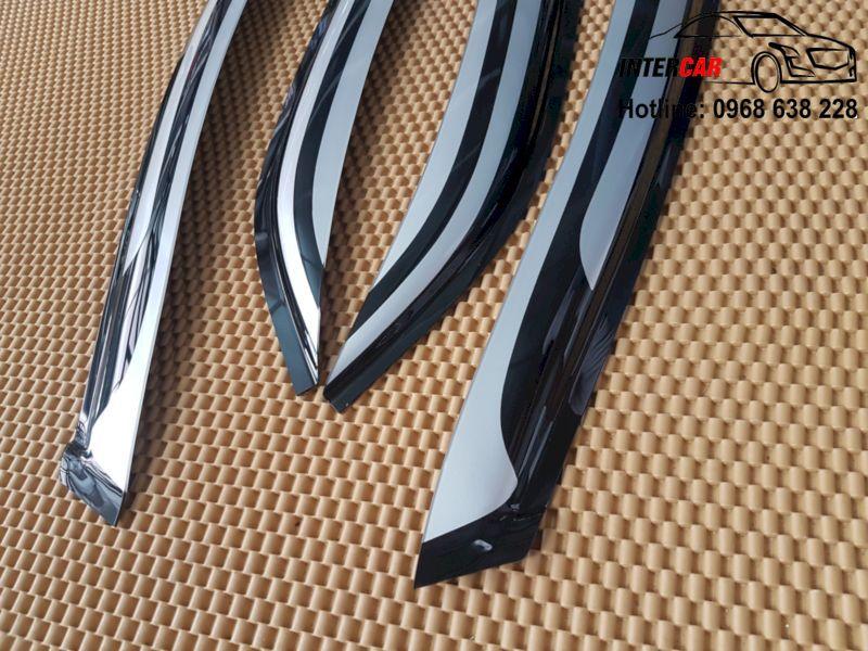 Vè che mưa sơn Toyota Altis 2010-2012