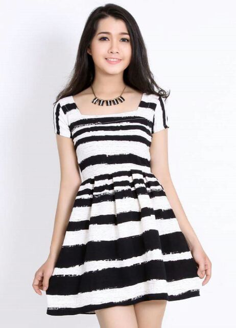 ZERASY - Đầm xòe xinh xắn