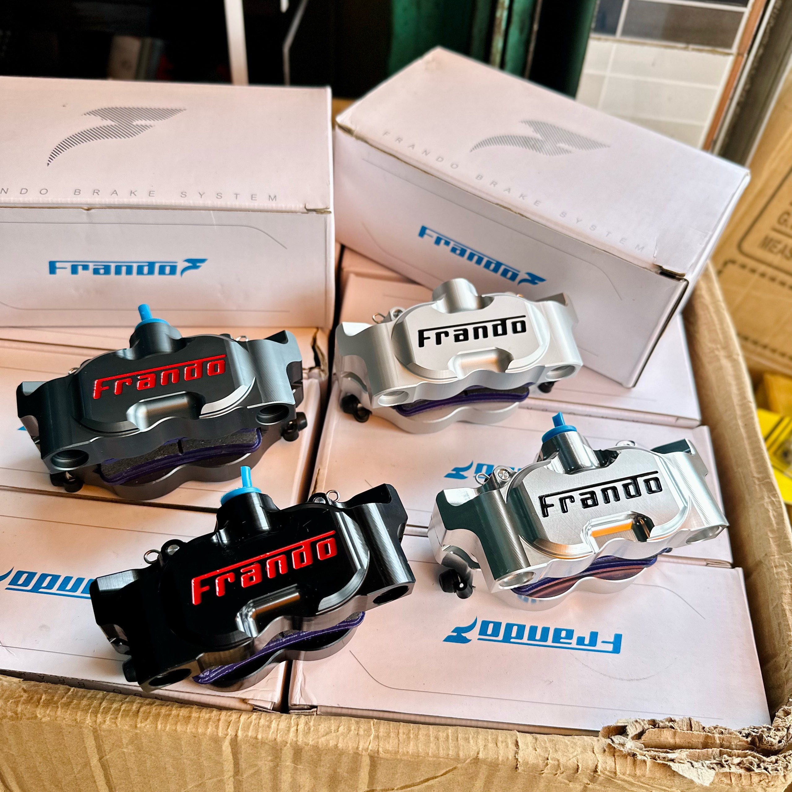 Heo dầu Frando FCC 682 4 Pis