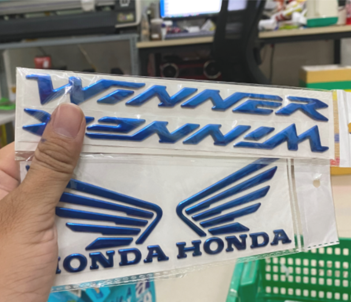 Combo logo Winner và cánh chim honda xanh
