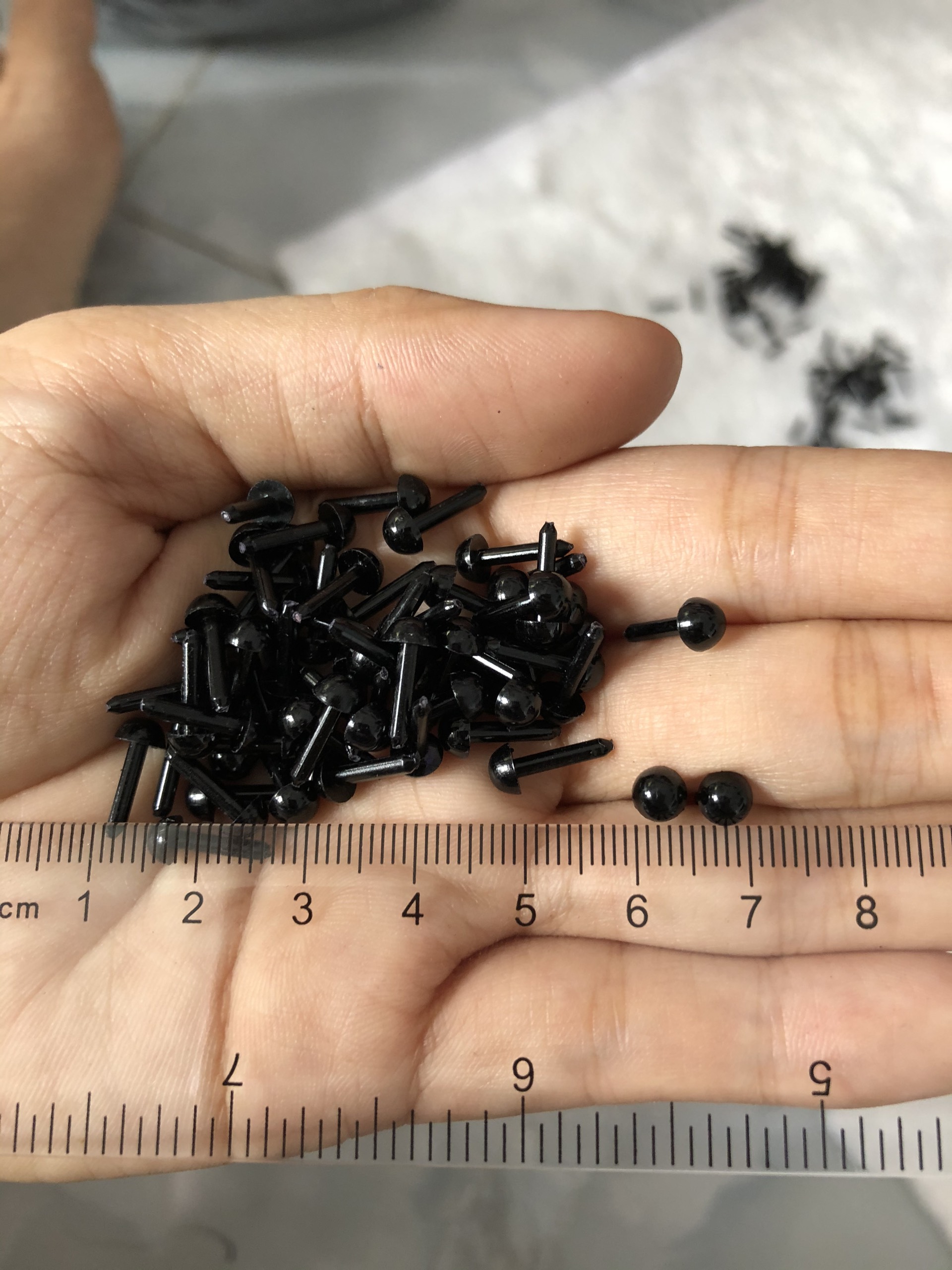 Mắt đinh thú bông đen 6k/ 10 cặp