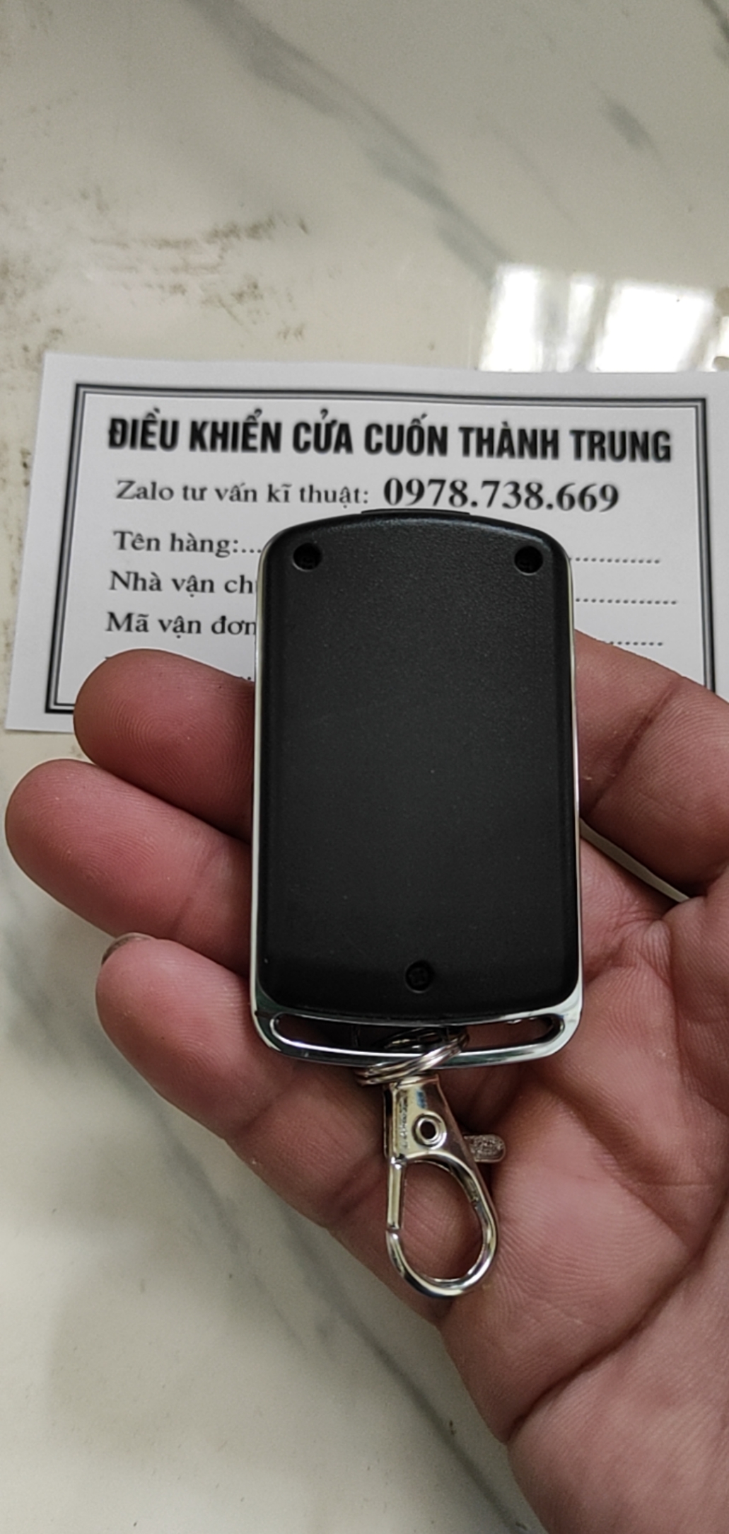 Điều khiển Cửa cuốn Austdoor MÃ NHẢY Tần số 315 Mhz chống sao chép