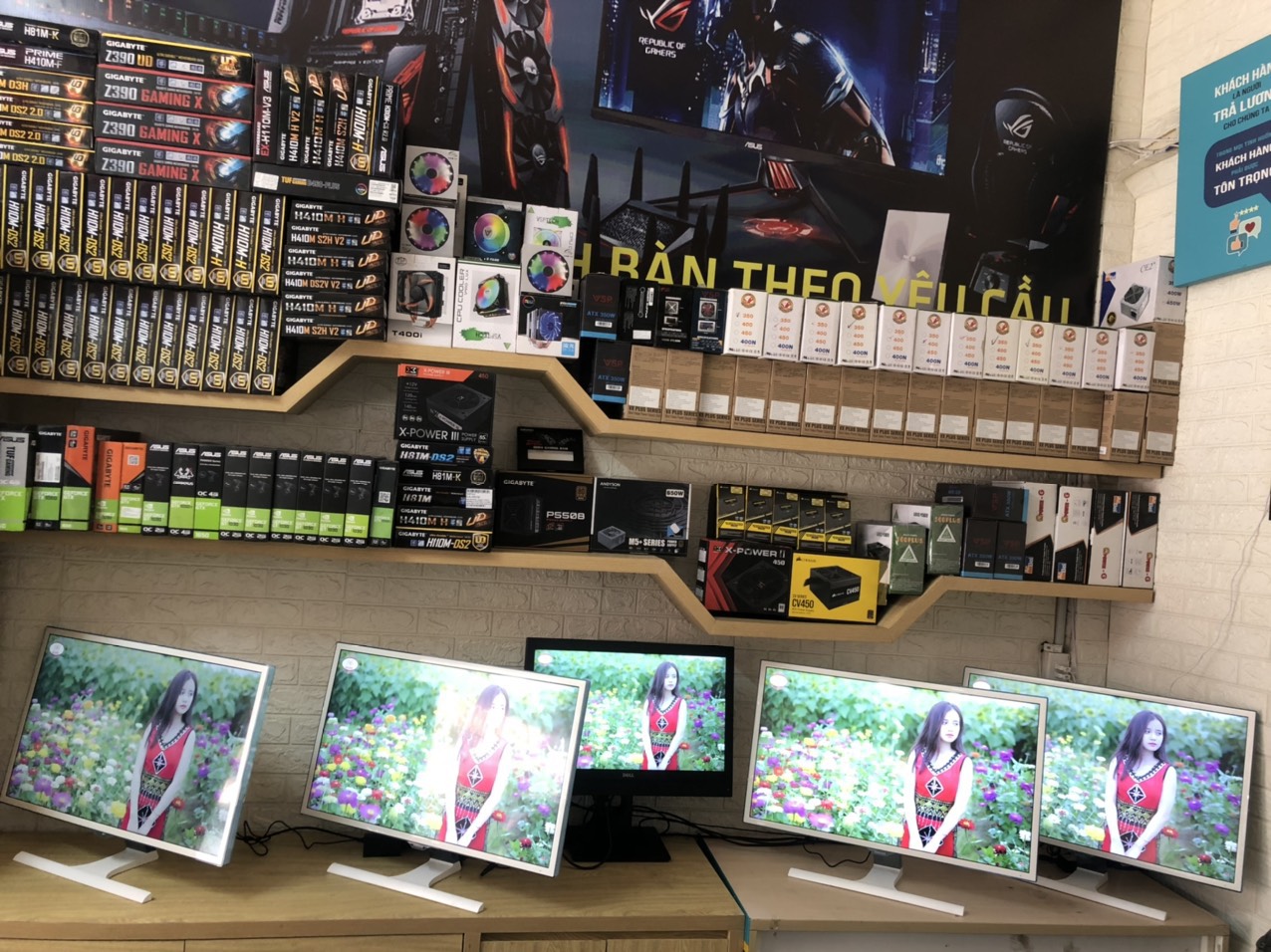 Màn hình Samsung S32E360 / 32 inch FullHD (1920 x 1080) / PLS - Trắng (Mới 99%)