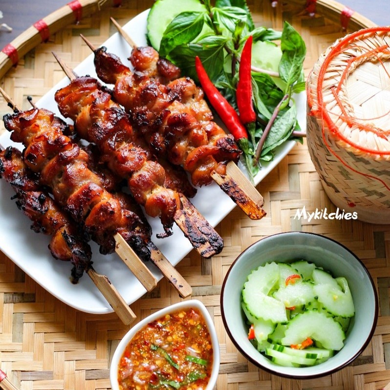 Gà xiên que hiệu 99 siêu ngon ( túi 11c 500gr)