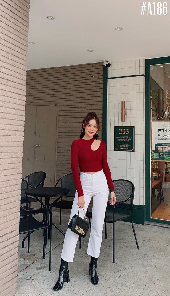 Áo croptop thun gân khoét vai