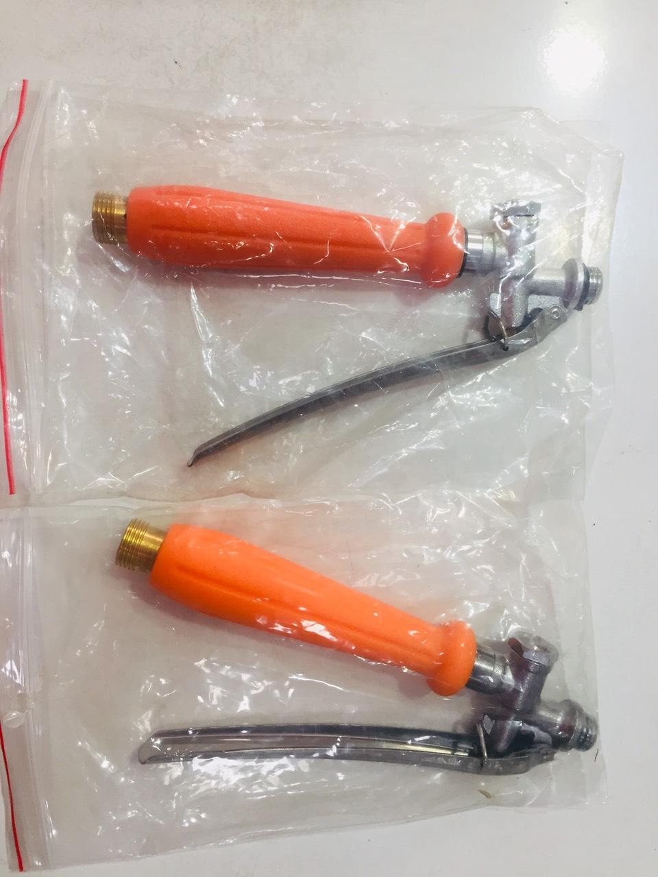 [HCM]Tay bóp inox dùng cho bình xịt điện