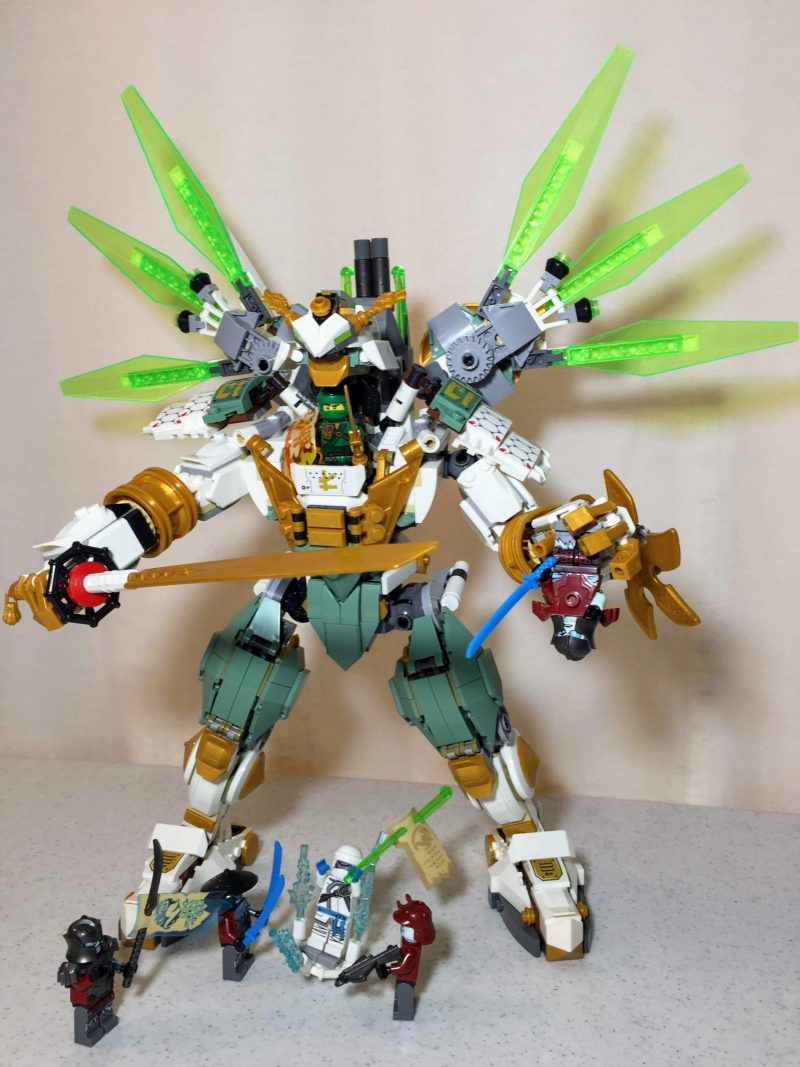 LÁP RÁP LLOYD TITAN MECH LEGO NINJAGO 4020