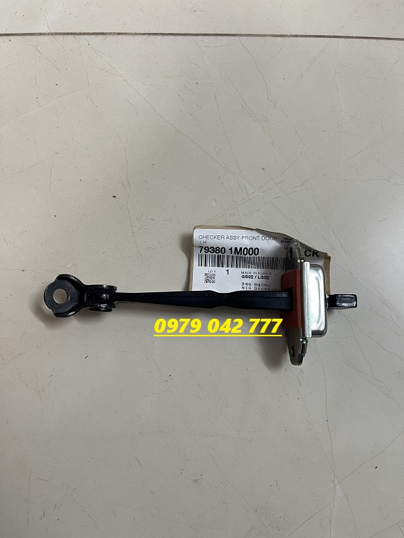 Hạn chế cửa Kia Forte chính hãng
