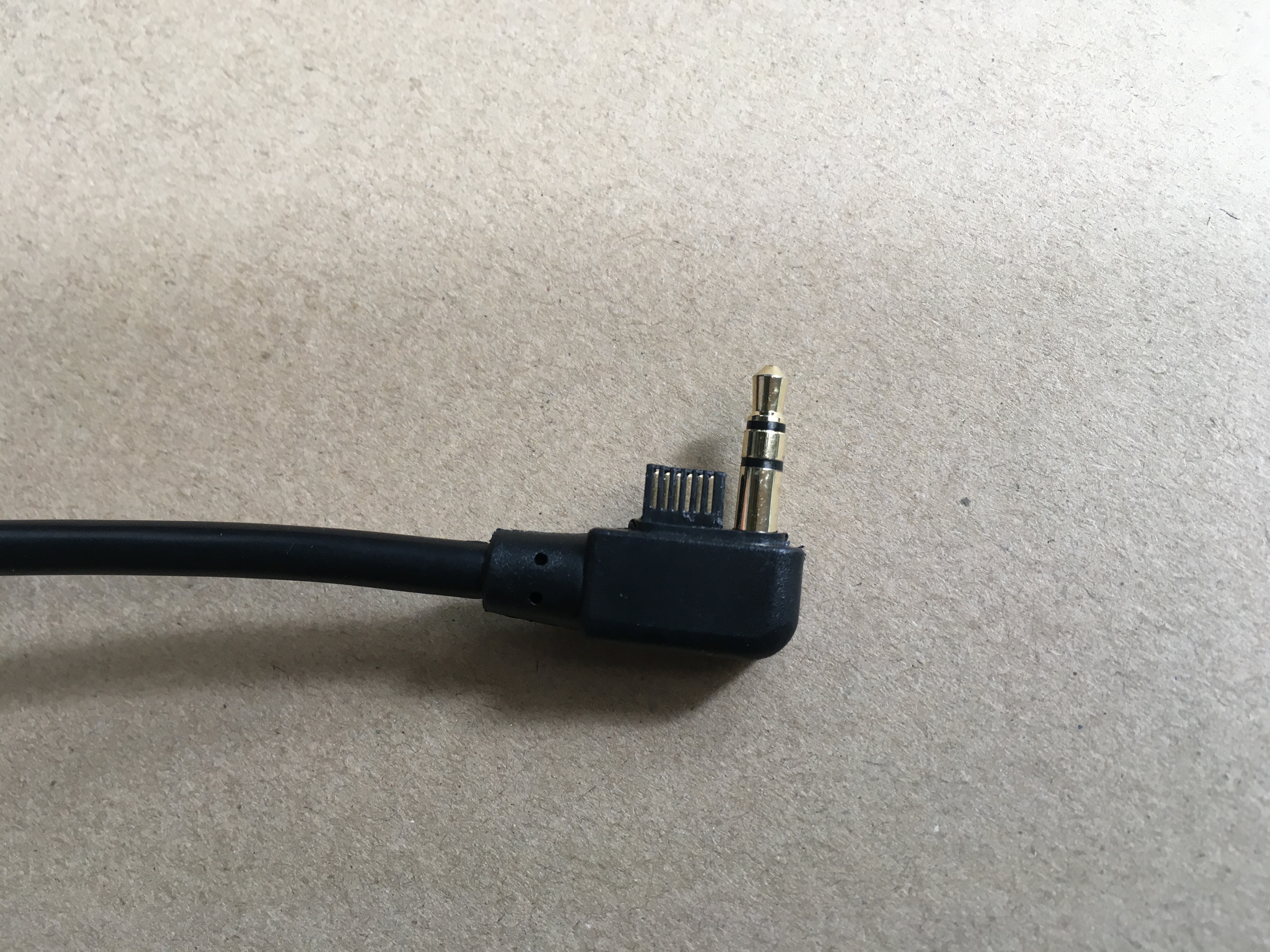 Dây AV Component Xuất Hình Ra Tivi Cho PSP Slim 2000 3000