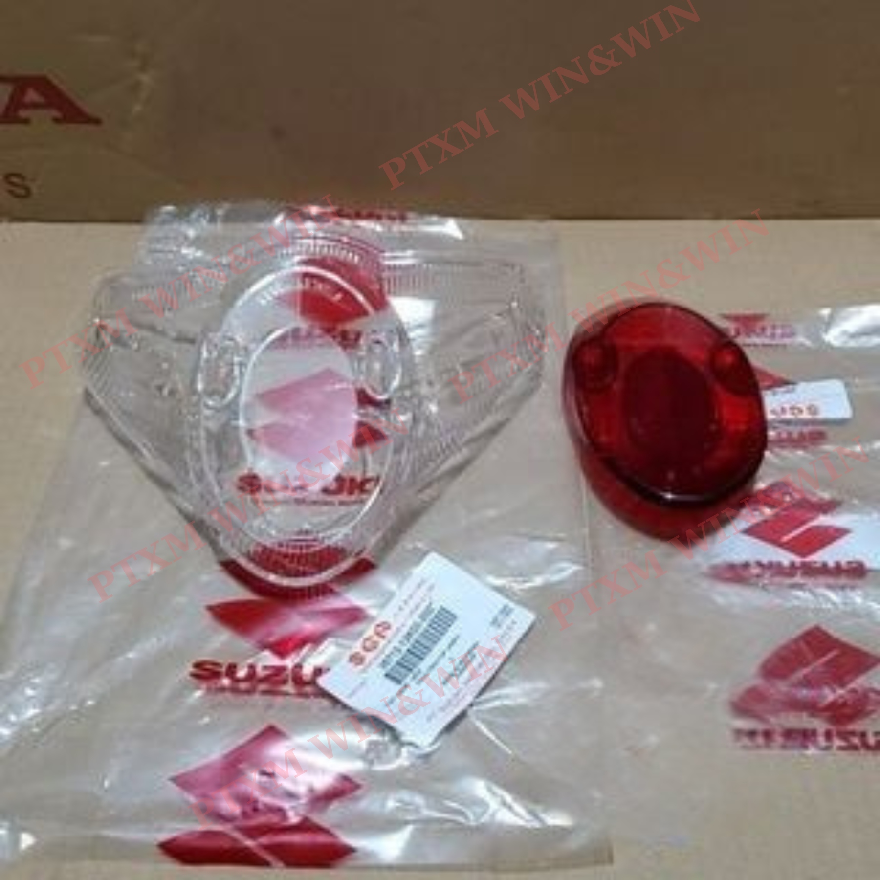 Bộ mica đèn hậu satria fi zin suzuki - 35712-12k00-000 / 35719-12k00-000