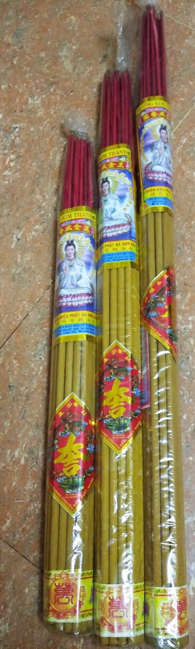 1 bó nhang đũa Vương Kim Thành
