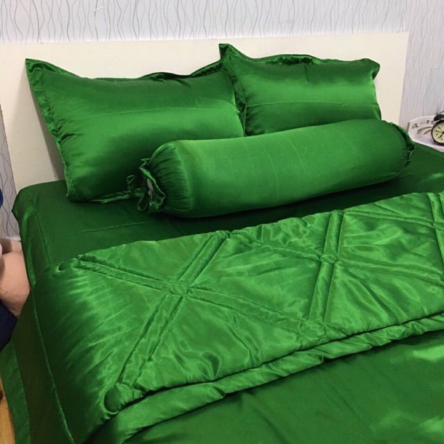 bộ ga và vỏ gối phi lụa bóng mã 38 đủ size