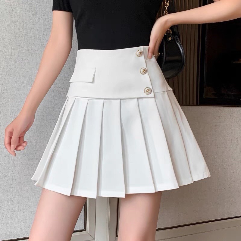 Chân váy xếp ly ngắn lưng cao phối cúc xòe