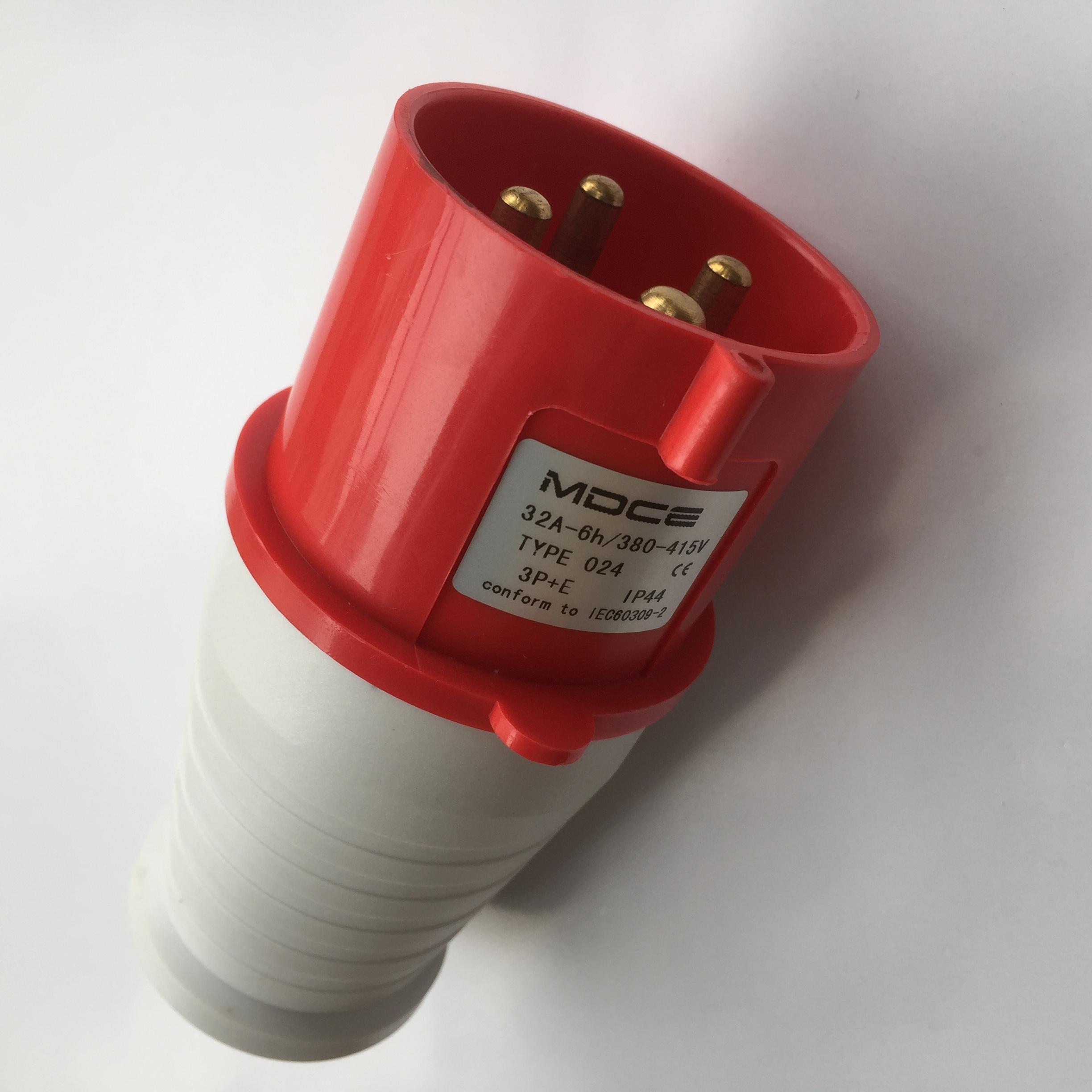 Phích cắm công nghiệp 4 chấu 32A