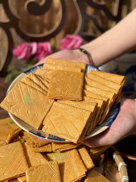 Bánh kẹp ngò vàng nhân bơ đậu phộng-đồ ăn vặt-ăn vặt