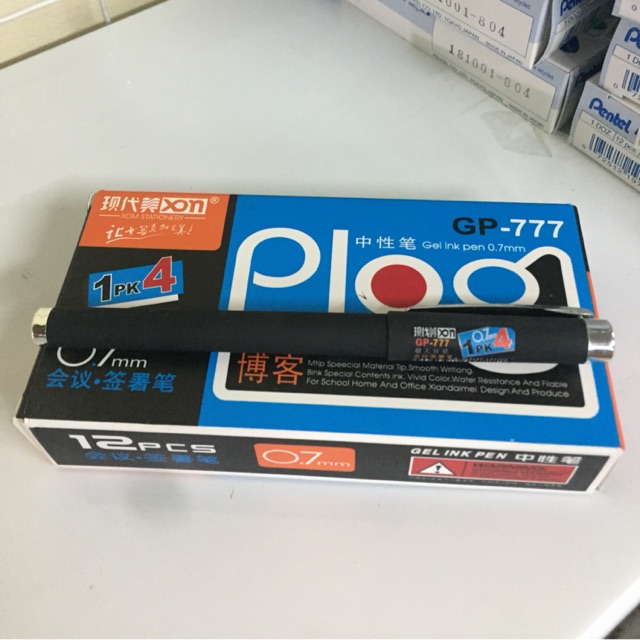 12 Bút Gel GP 777