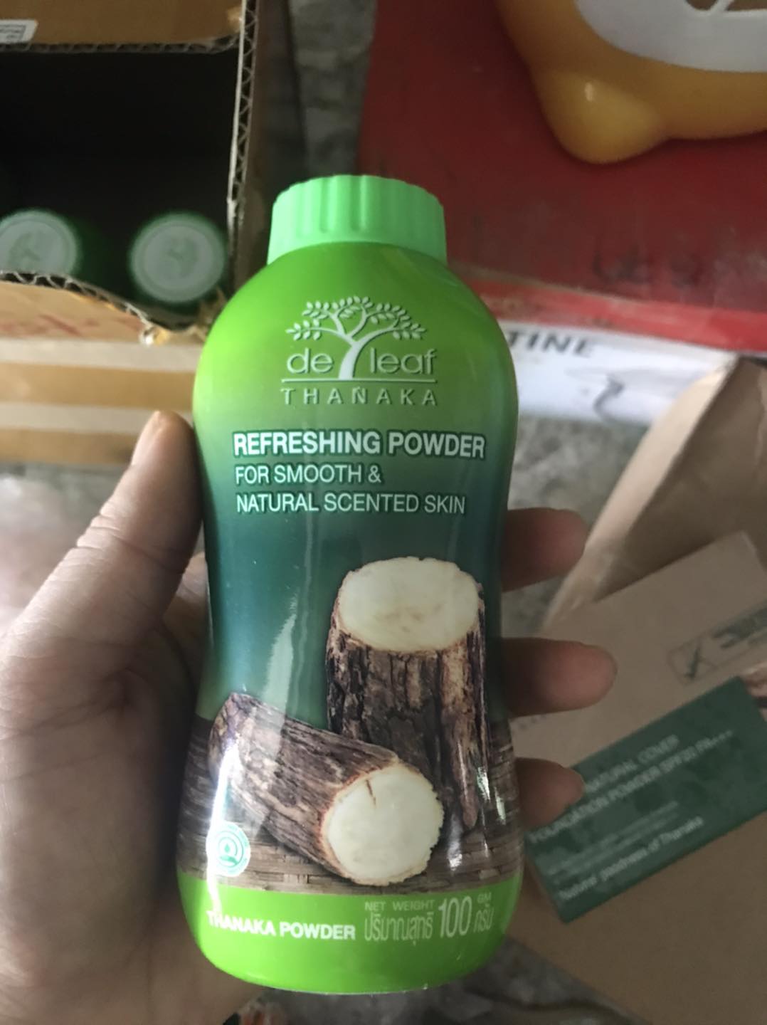 Phấn phủ bột dưỡng da phục hồi thanaka de leaf refreshing power for smooth & natural scented skin thái lan - sản phẩm được yêu thích trên thị trường, chất lượng hàng đầu, khách yêu quan tâm ủng hộ shop nhé