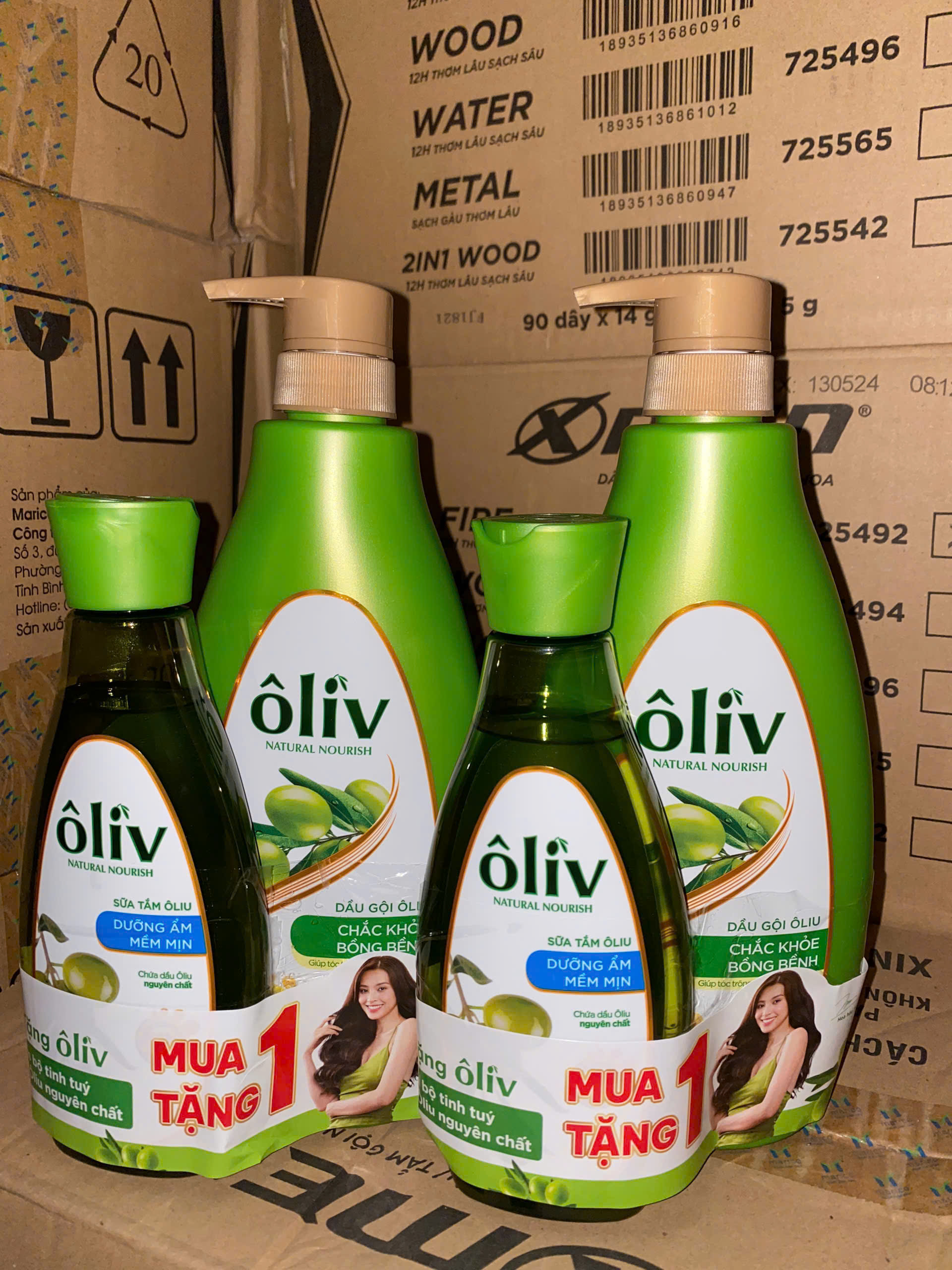 Dầu Gội Ôliv Purite De Prôvence Nuôi Dưỡng Tóc 650ml/chai tặng kèm chai sữa tắm 165ml