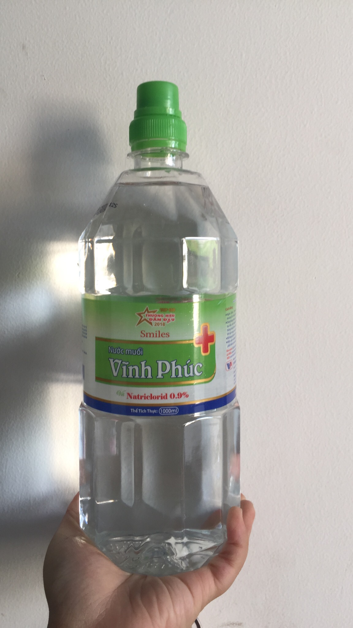 Nước muối sinh lý Smiles Vĩnh Phúc 0.9% - Dung tích (500ml-1000ml )
