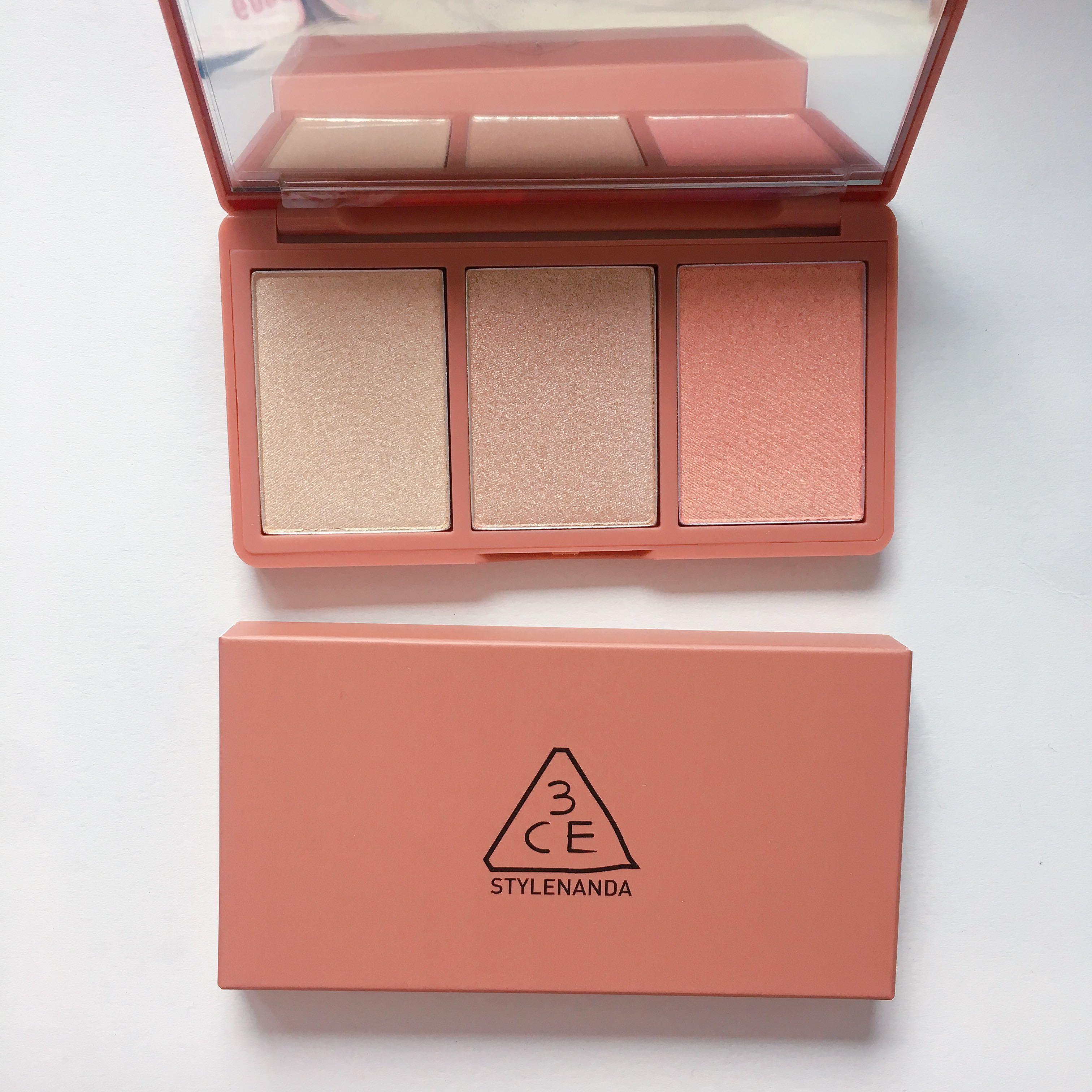 Phấn Bắt Sáng Highlight 3CE Stylenanda Strobing Skin Palette