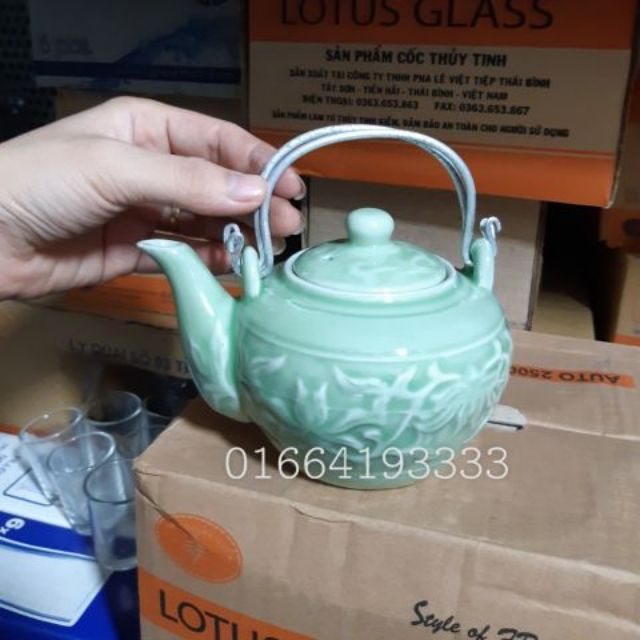 Ấm trà sứ Bát Tràng xanh ngọc
