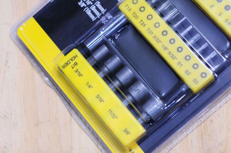 29 chi tiết Bộ đầu vít Stanley 68-071