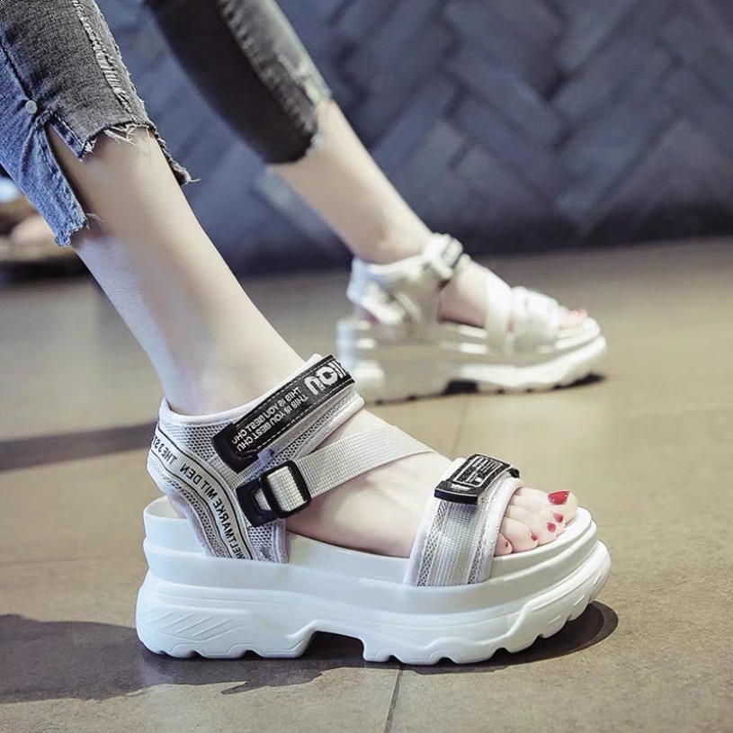 (2 MÀU) Sandal nữ thời trang đế cao siêu êm Ulzang cao cấp 2 màu Trắng Đen quai chữ RAW trẻ trung giá rẻ