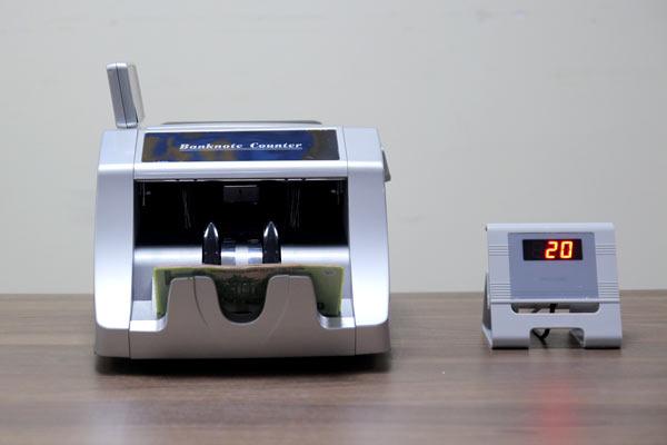 [HCM]Máy Đếm Tiền Silicon MC-9900N Thế Hệ 2018