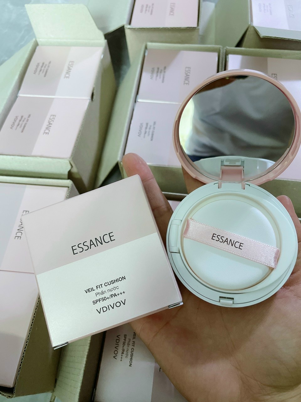 Phấn Nước Essance Vdivov Veil Fit Cushion Mịn Lì 15g