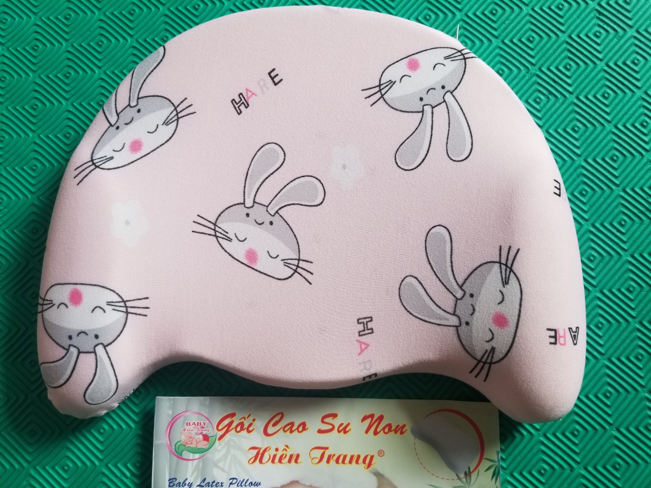 Gối cao su non chống méo đầu, bẹp đầu có lỗ thông hơi chống ngạt trẻ sơ sinh