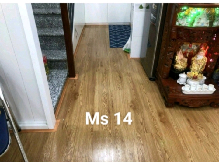 NẸP KẾT THÚC SÀN NHỰA GIẢ GỖ ( 2,7m )