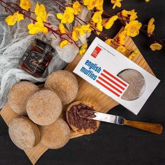 Bánh English Muffin 1 Hộp 6 Bánh Thương Hiệu Gạch Đỏ Bánh Dành Cho Eatclean