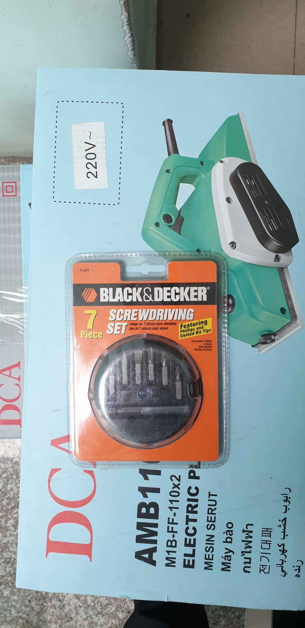 Bộ mũi vít 7 cái Black and Decker 71-077