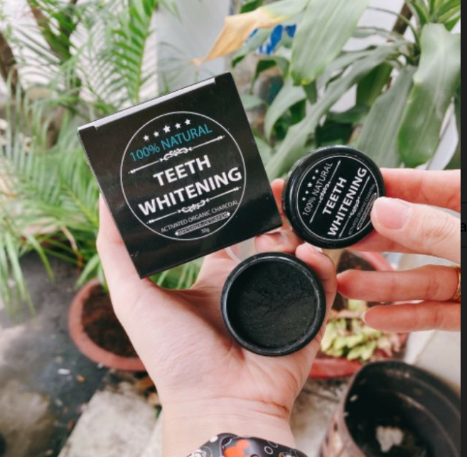 Bột làm trắng răng than tre