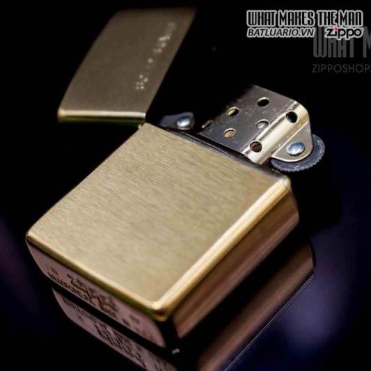 Bật Lửa Zippo Brushed Brass Engraved 204