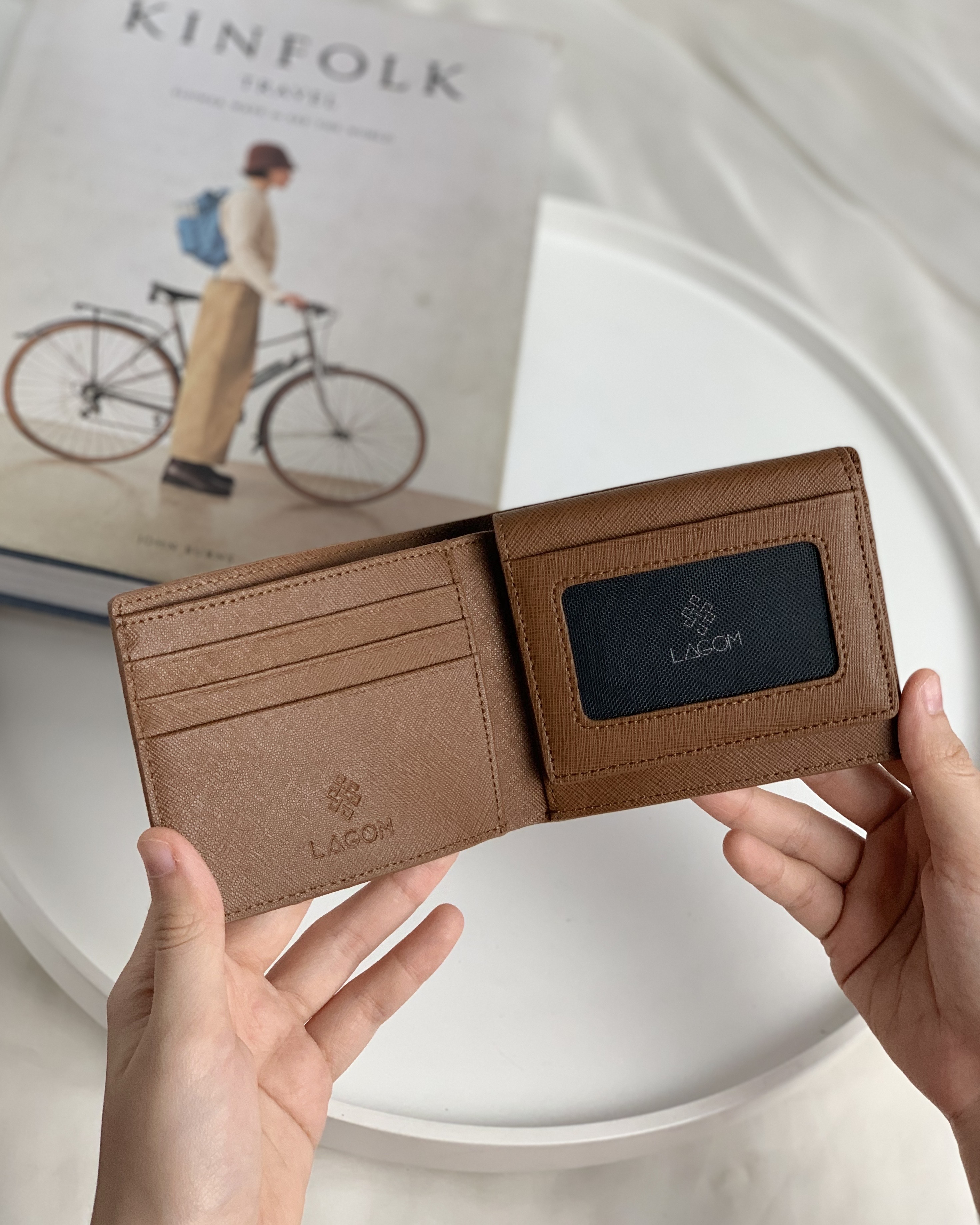 Ví nam LAGOM Da thật - Plus wallet