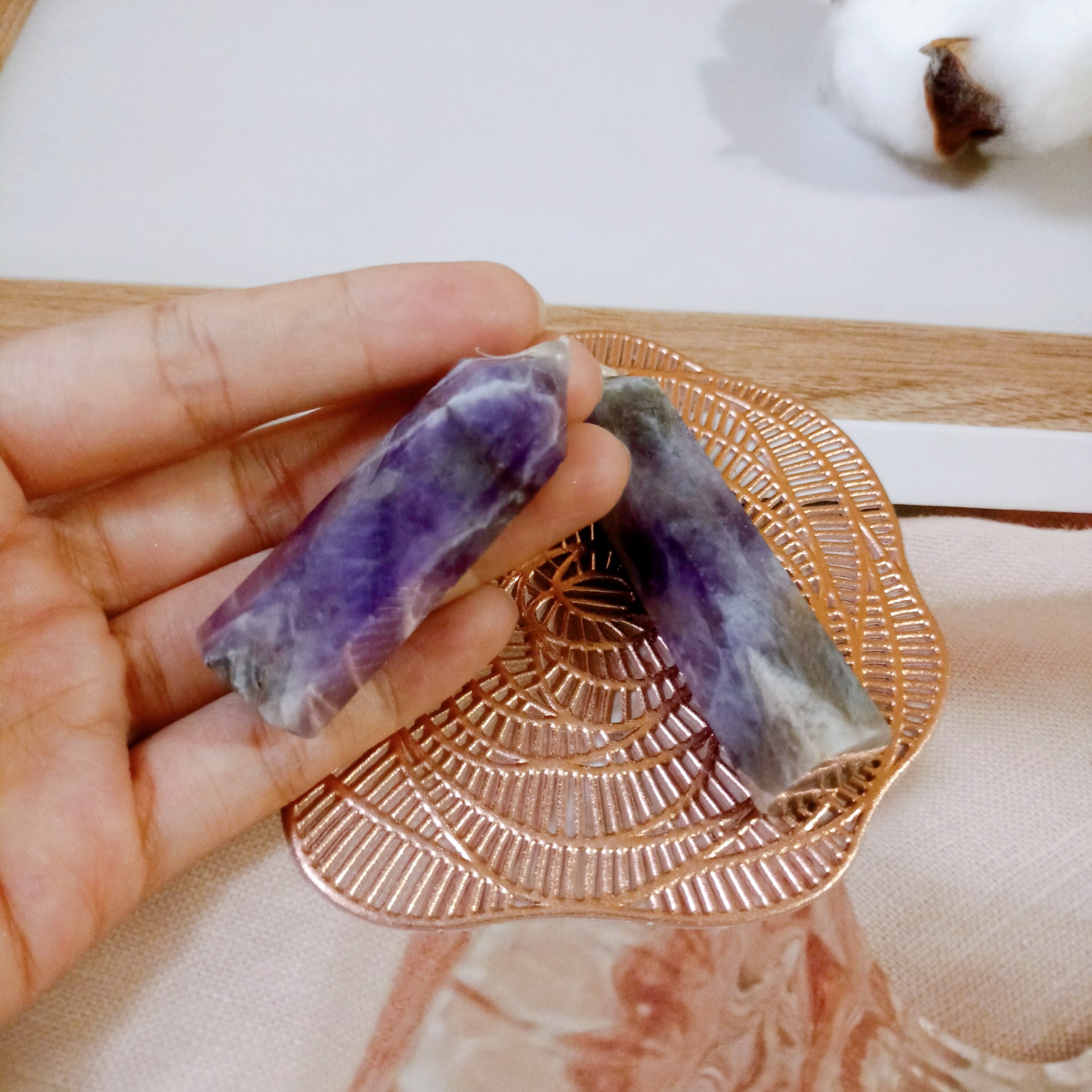 Trụ thạch anh tím (Dream Amethyst) đá thanh tẩy