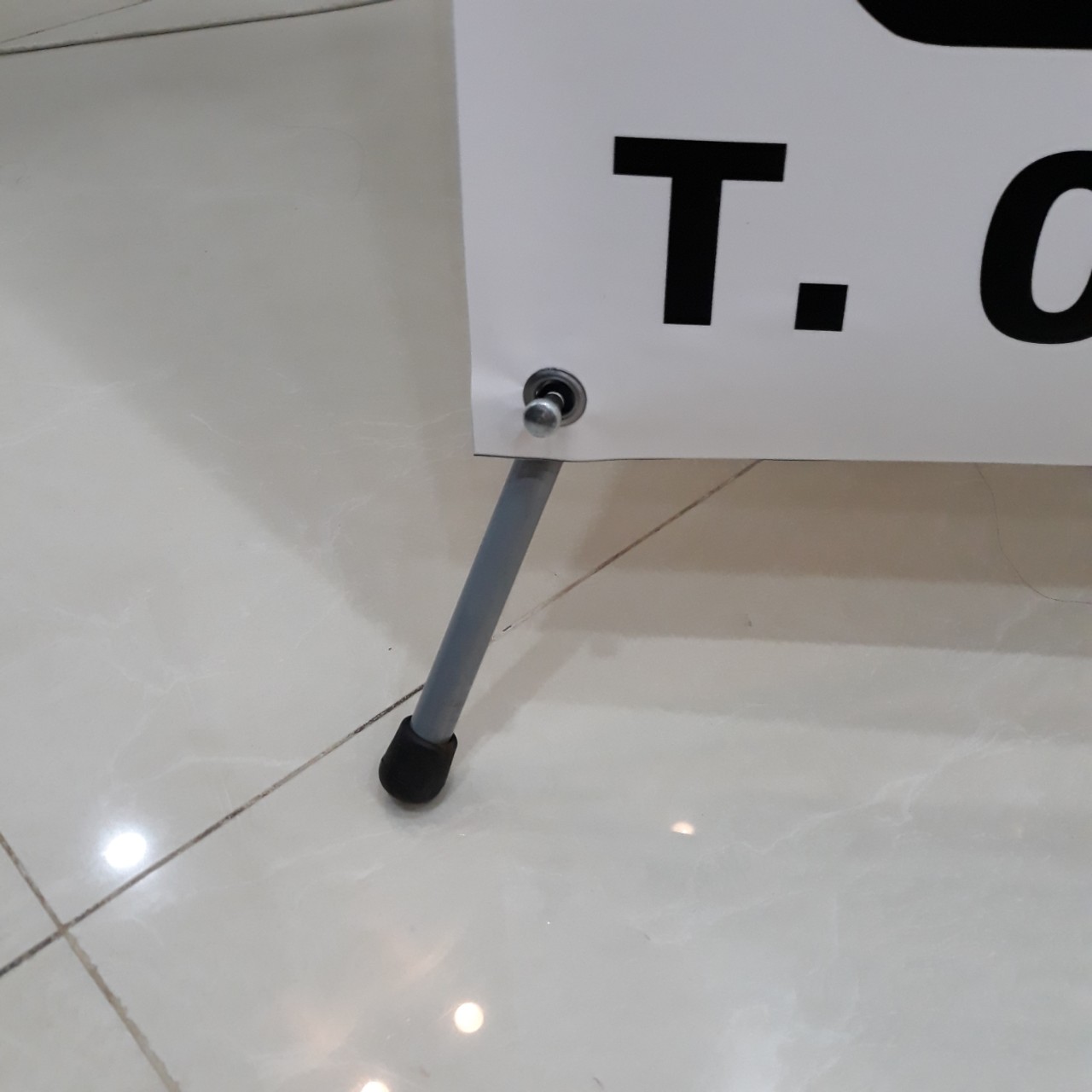 Standee X tempered size 80*180cm