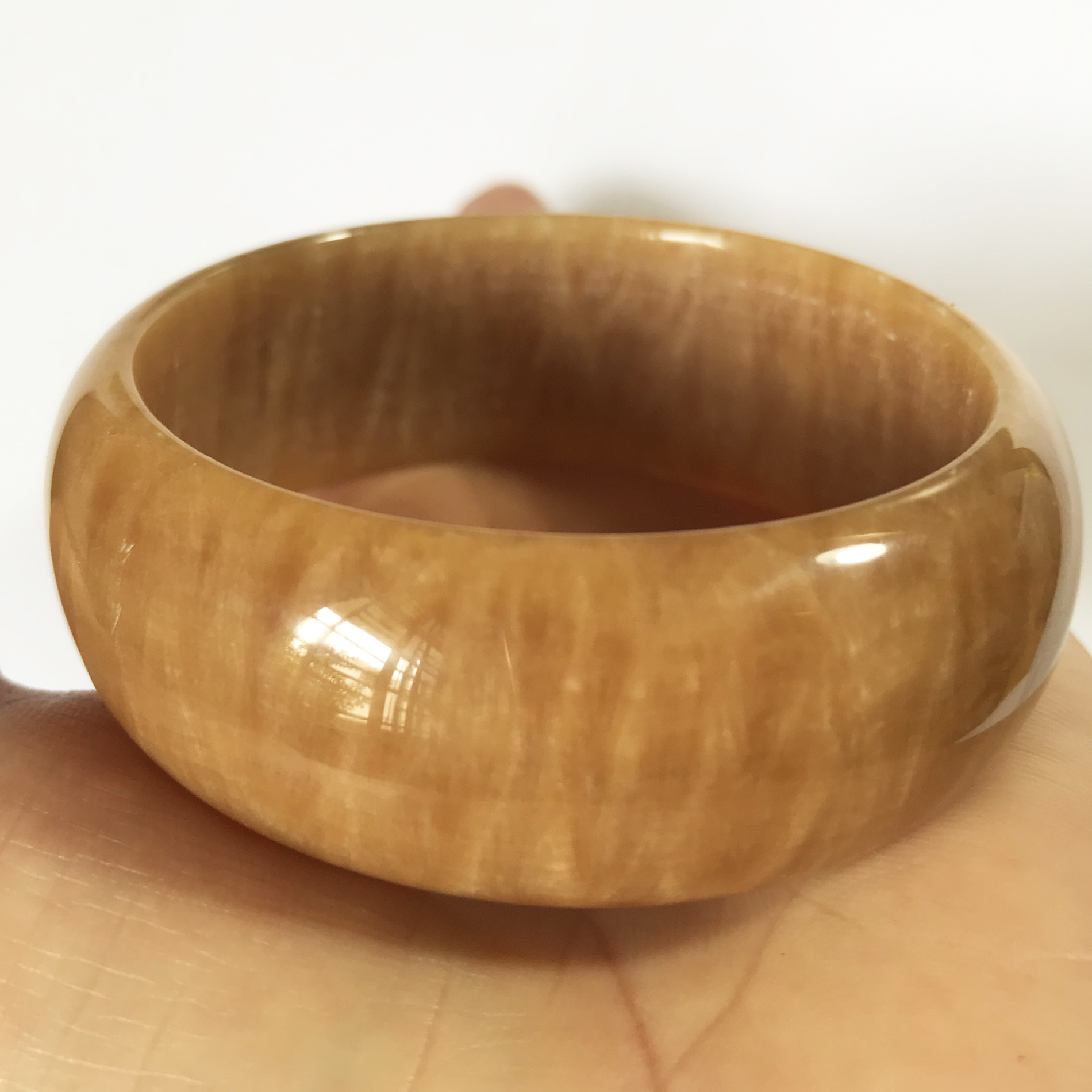 [HCM]Vòng tay cẩm thạch màu vàng mật cho mệnh Kim và Thổ bản cao 3 cm cho nam nữ size ( 5.0 đến 7.0cm)