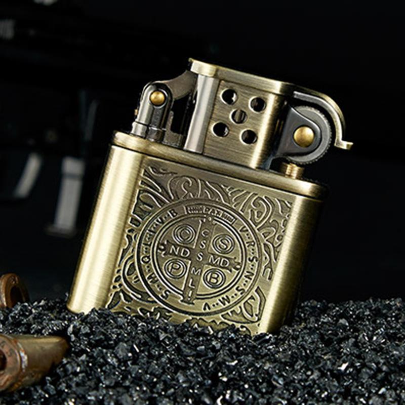 Bật lửa xăng đá constantine Zorro Z506-619B ( Không Xăng)