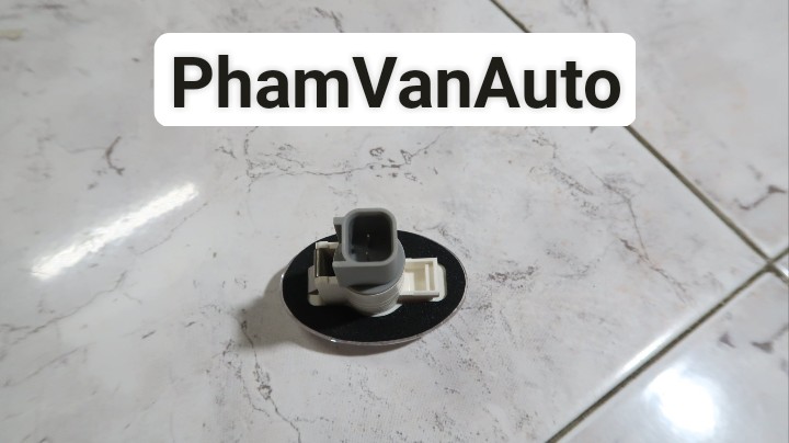Đèn Soi Bậc Lên Xuống Cửa Lùa Ford Transit T188 | Phạm Văn auto