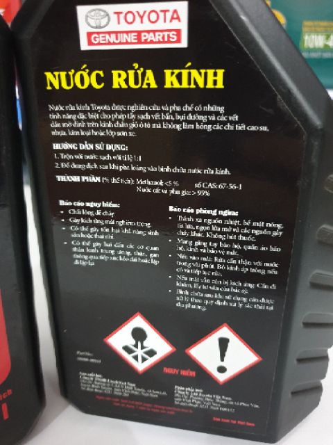 Nước Rửa Kính Toyota 1Lít