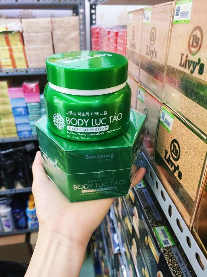 [Chính Hãng] Kem Body Lục Tảo SOO YOUNG KOREA – 250 Gram – Dưỡng Da Nâng Tone Thần Tốc Gúp Da Đàn Hồi Mịn Màn Tươi Trắng Thúc Đẩy Quá Trình Tái Tạo Sản Sinh Tế Bào Da Mạnh Mẽ